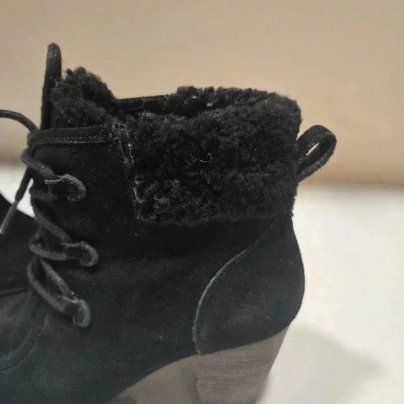 UGG Analise Suede Heel Boots Black Size 9 Womens - Picture 4 of 14